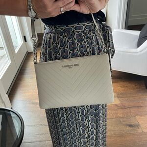 Karl Lagerfeld Paris off-white crossbody bag - preowned excellent condition